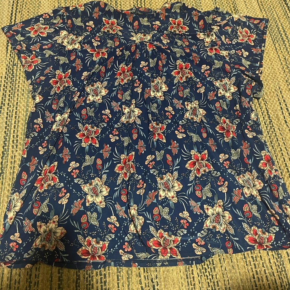 Retro Top - Picture 3 of 3